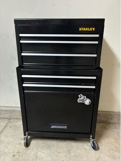 Rolling tool box Stanley