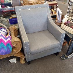 Accent Chair 