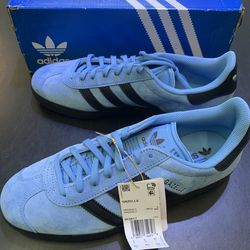 Adidas Mens Size 8.5 Blue Suede Sneakers, NEW
