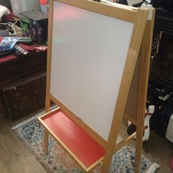 Easel. Collapsible.3-in-1