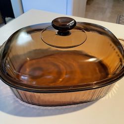 Vintage Corning Visions Visionware Amber Brown Glass 4 Litre Dutch Oven Stock Pot Made in the USA - Ovale Casserole Dish Roaster 4L With Lid  No Chips