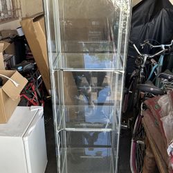 GLASS CUBE DISPLAY WITH 4-SHELVES AND LIGHTING FOR EACH TIER 