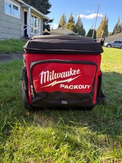 Milwaukee PACKOUT Cooler Bag