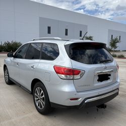 Nissan Pathfinder 
