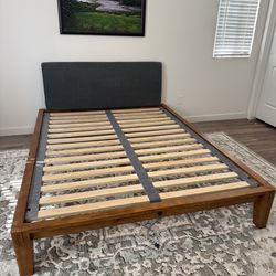 Thuma Queen Classic Bed with Pillowboard