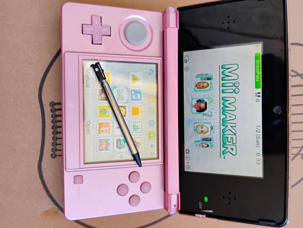 Nintendo 3ds Pink Pearl With Super Mario Bros