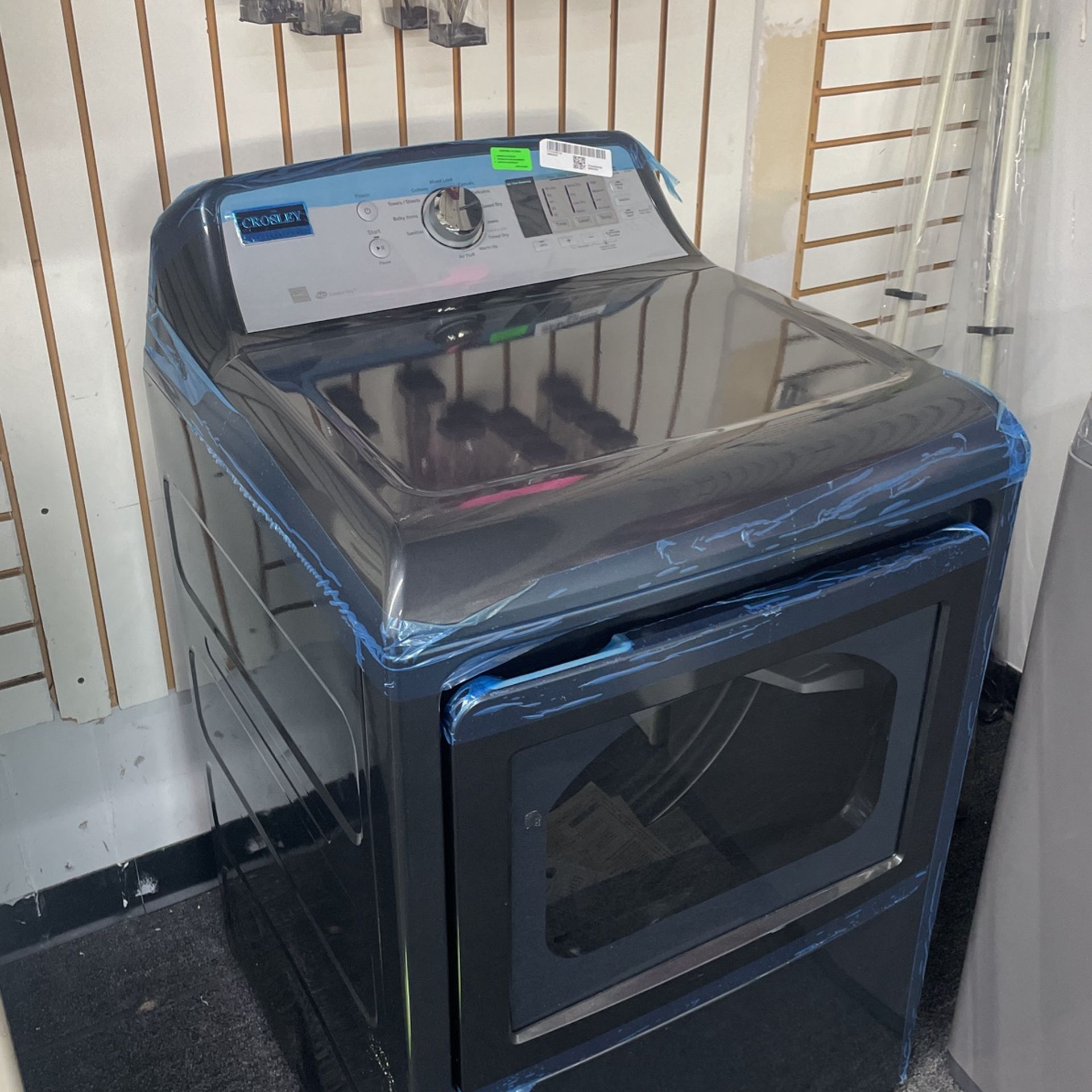 New Dryer Scratch & Dent Only $549 One Year Manufacture Warranty