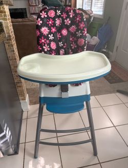 Convertible high chair