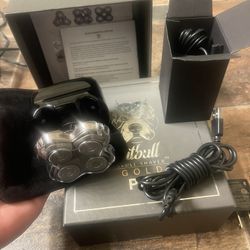 Pittbull Skull Gold Pro Shaver