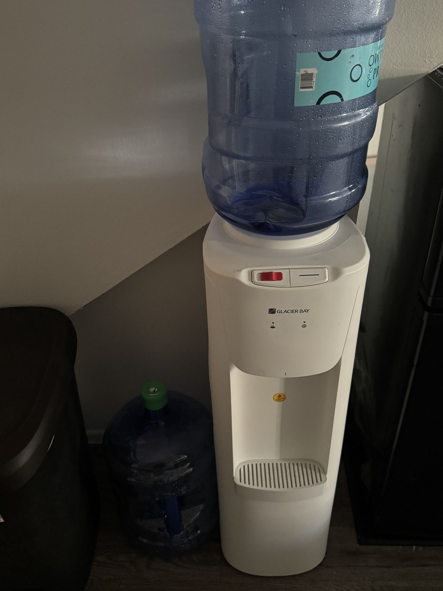 Water Dispenser