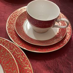 Red fine china