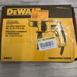 DEWALT 7.8 Amp Corded 1/2 in. Variable Speed Reversible Hammer Drill