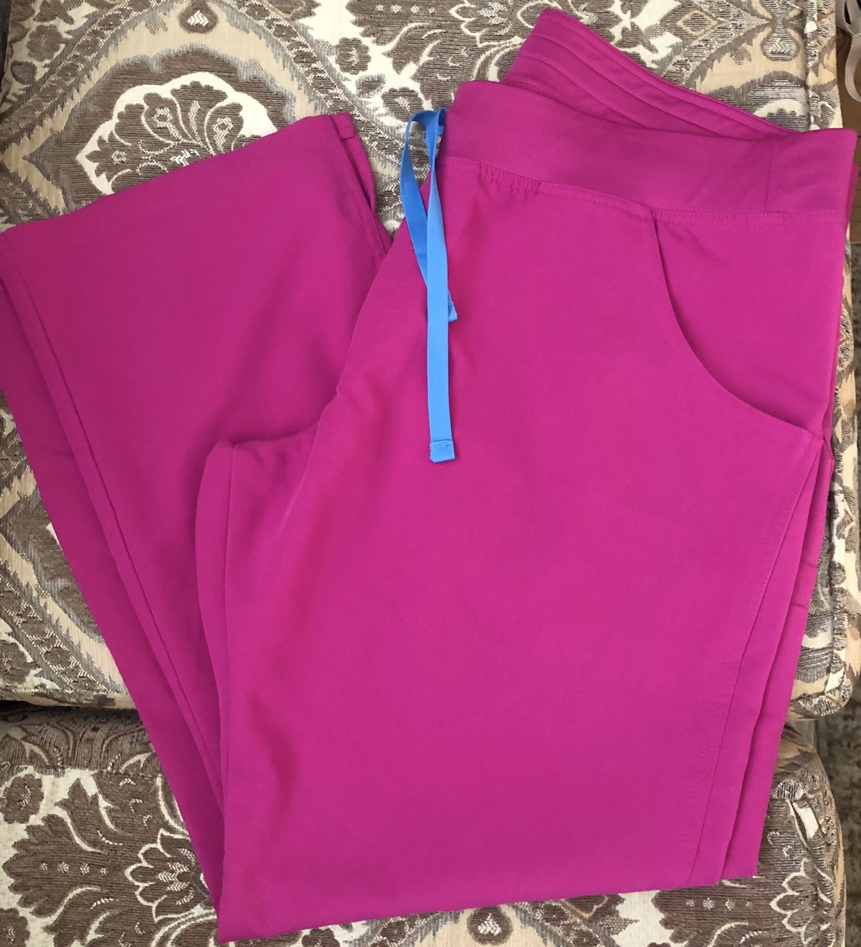 FIGS Women’s Scrub Pants XL/P
