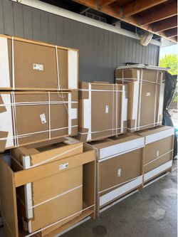 Kitchen cabinets