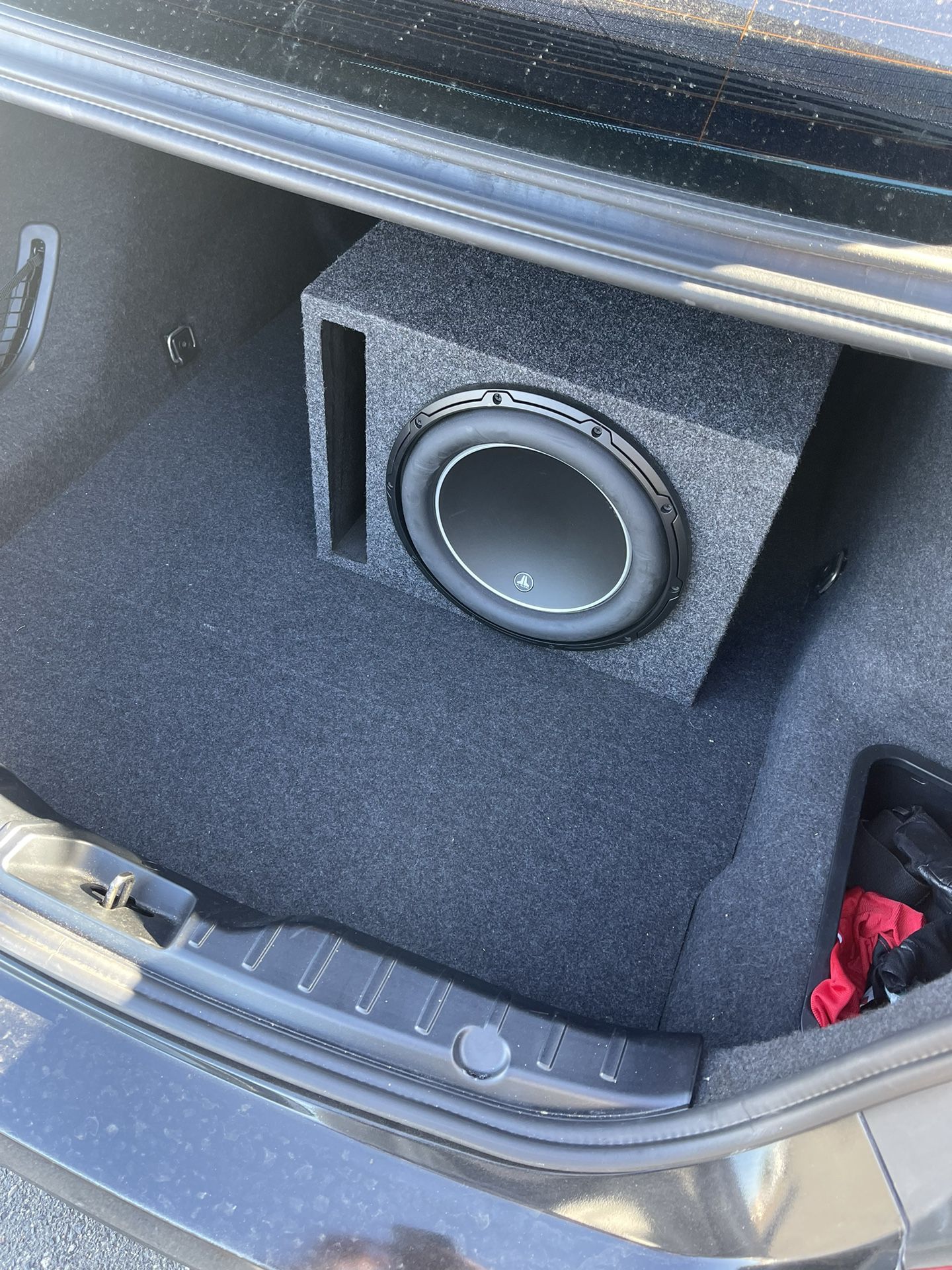 JL Subwoofer With Amp
