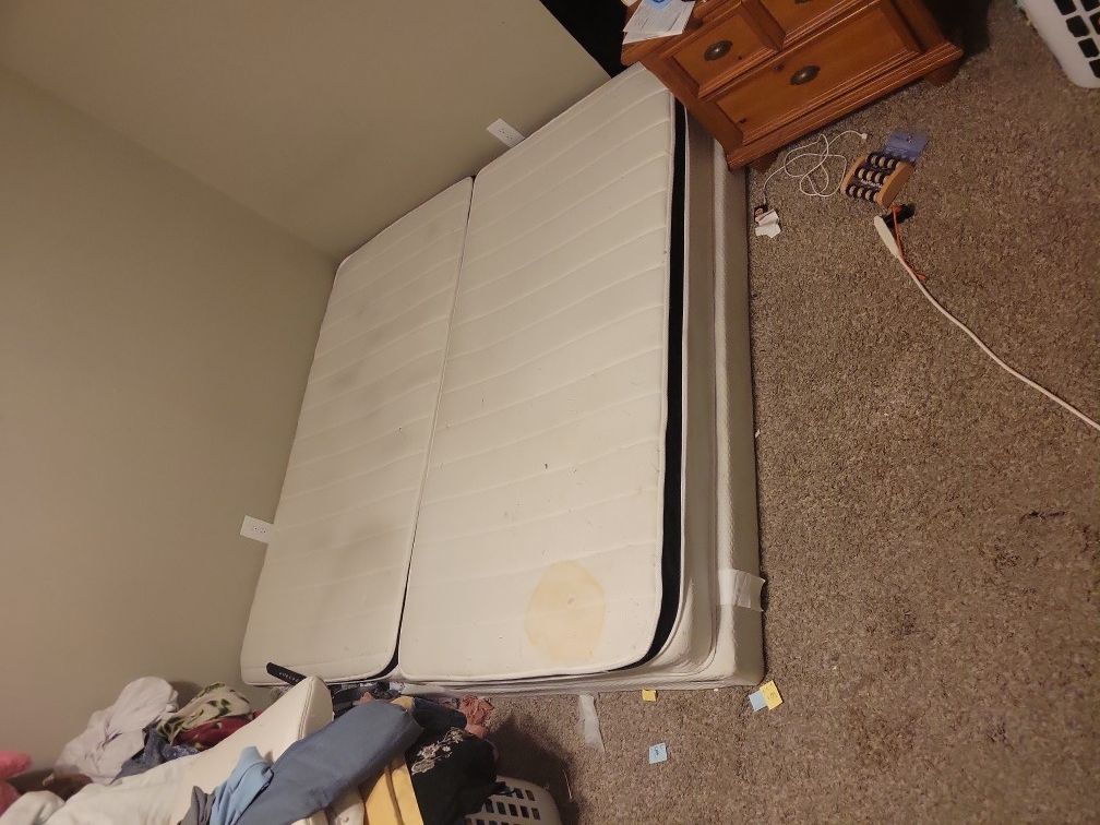 TWIN MATTRESS & TWIN BOX SPRING