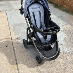Graco Modes Pramette Stroller And Car Seat Combo