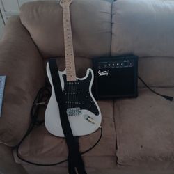 Beautiful Almost New White Glarry Guitar With 20 W Amp $50