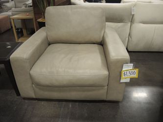 Rutherford Home Matera Gray Leather Cuddle Chair - Gray | Armchair