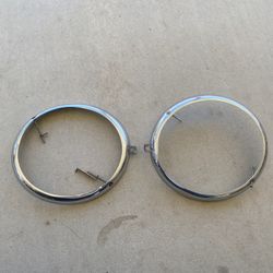 vw Bus Early Headlight Rims (left-right)