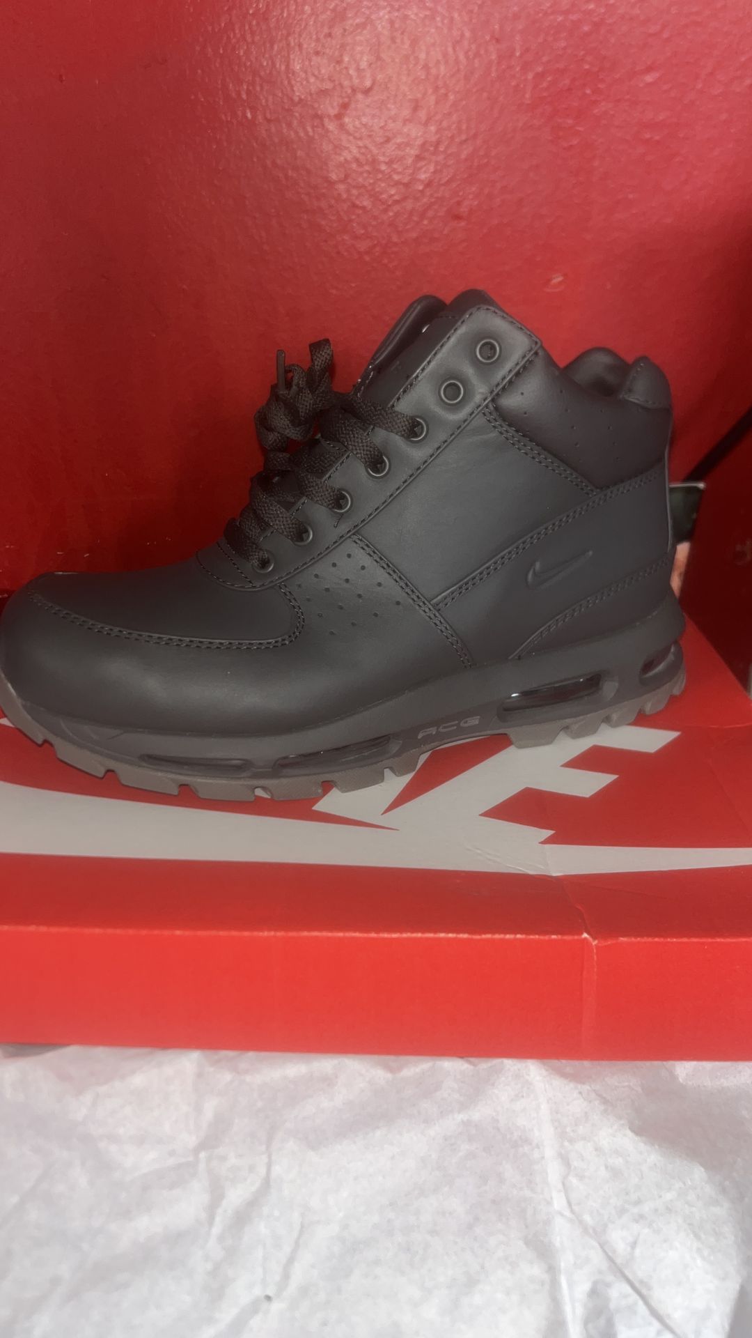 NIKE ACG BOOTS GOADOME “MEDIUM”