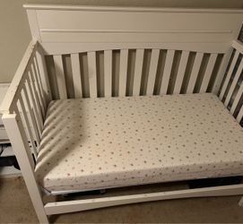Toddler bed