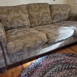 Free *Couch* Free