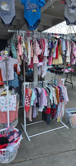Kids clothes $1 each