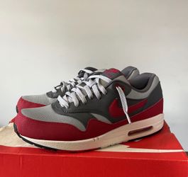 Air Max 1 Essential