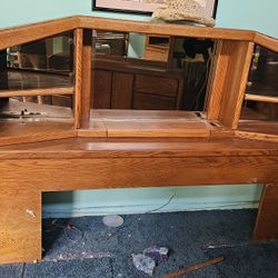 Queen headboard bedroom set MUST GO BY XMAS