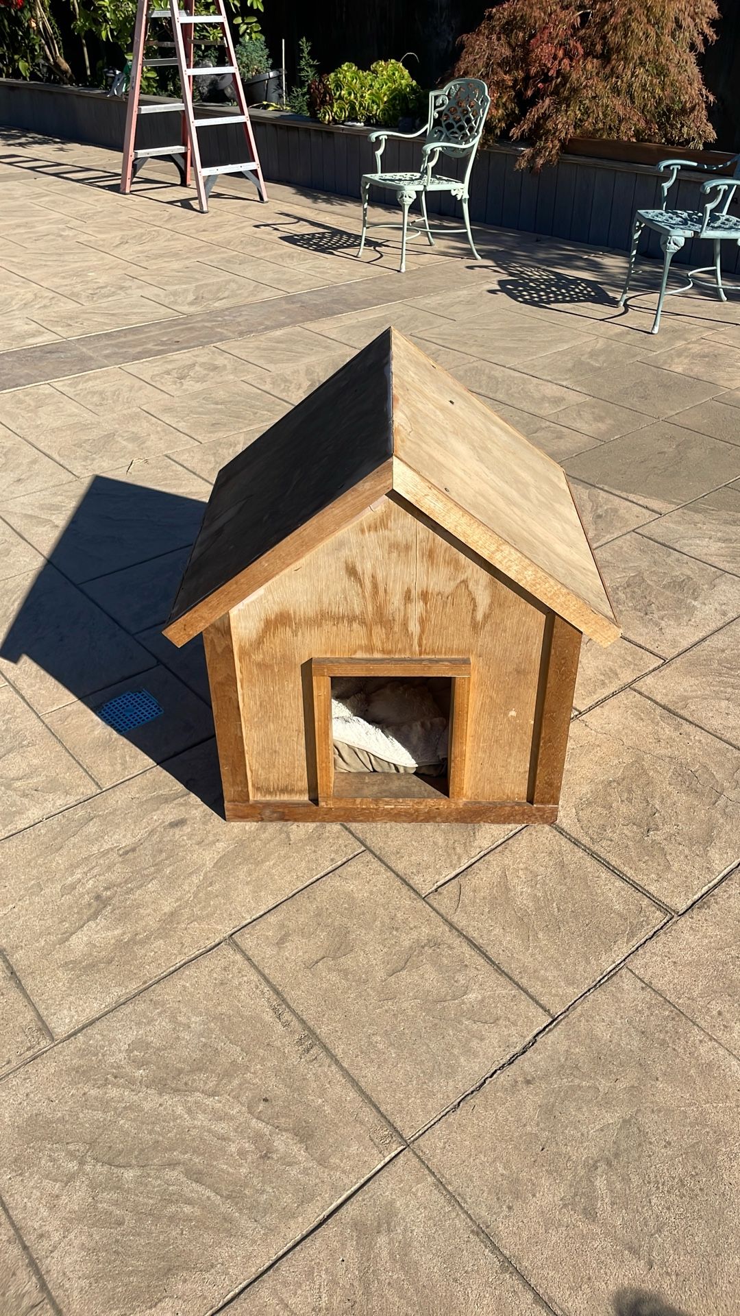 Dog house