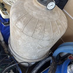 Hayward pool filter 60 sqft