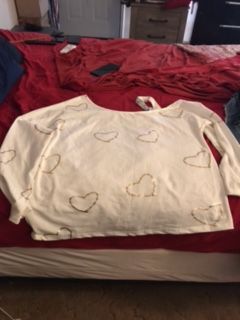 Women long sleeve shirt with heart