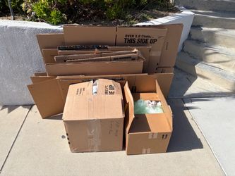 Free boxes and moving supplies