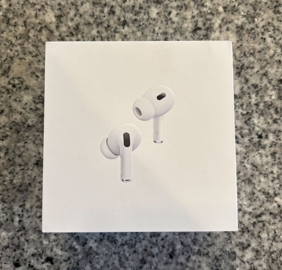Apple AirPods Pro (2nd Gen) Wireless In-Ear Earbuds MagSafe Charging Case USB-C