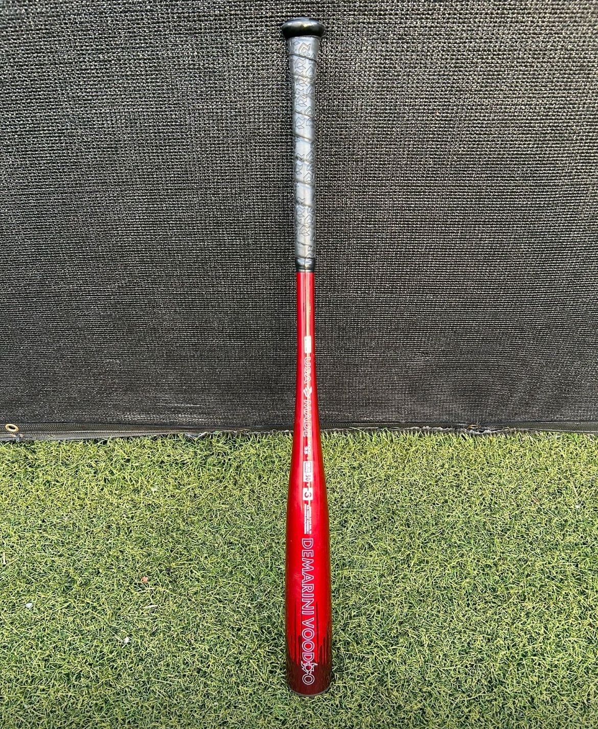 5.2025 DeMarini Voodoo One BBCOR Baseball Bat. Length 33.5 (-3)