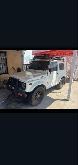 Suzuki Samurai 4x4 Mini SUV. Es Clean title,$10,000