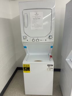 $1099 GE Stacked Washer Dryer Combo White