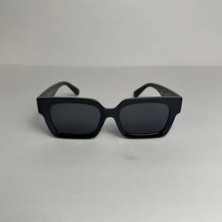 Off-White Squared Sunglasses Black