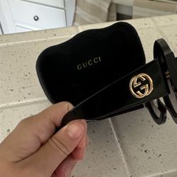 Sunglasses round shape