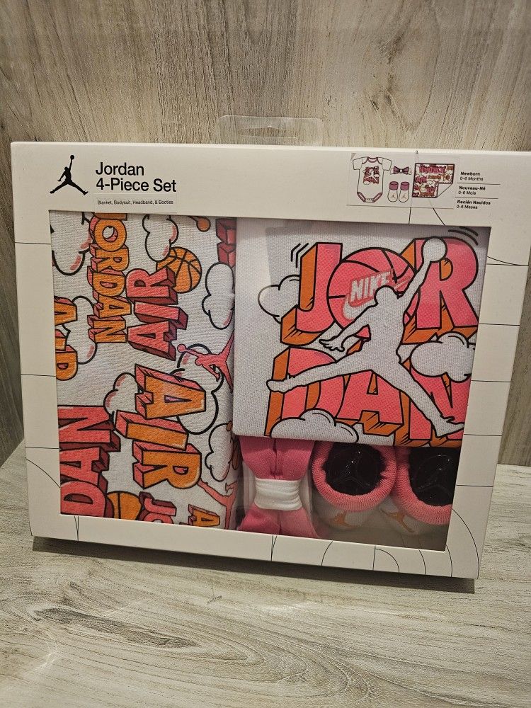 Jordan 4-piece New Born Set 0-6 Months Blanket, Bodysuit, Headband& Booties