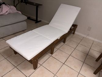 Wood Outdoor Chaise Lounge, Acacia Wood Patio Furniture, Adjustable 5-Position Lounge Chairs with Cu