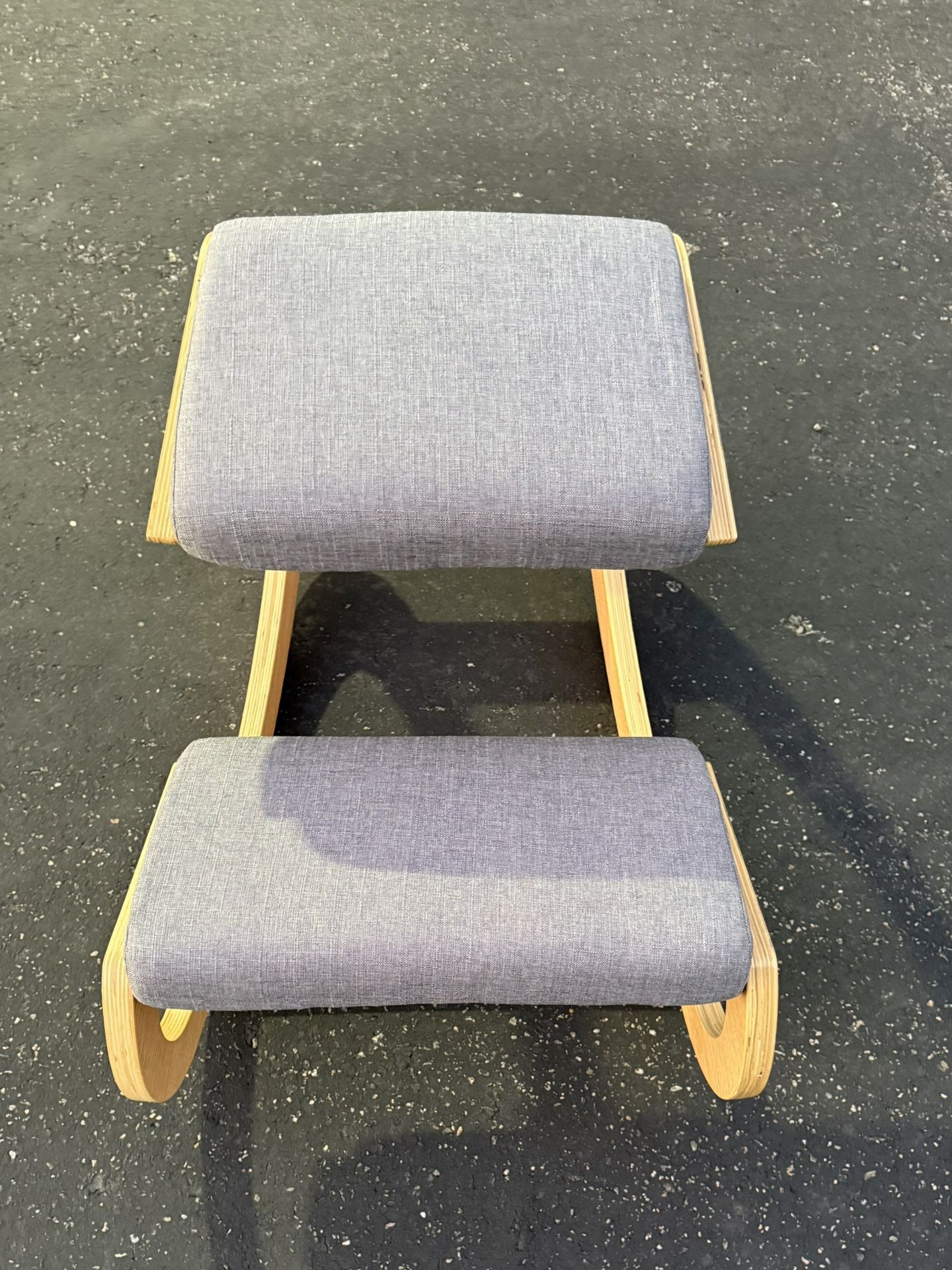 Cool Rocking Kneeling Chair