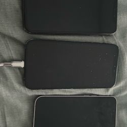 iPhones 11 12 And 14