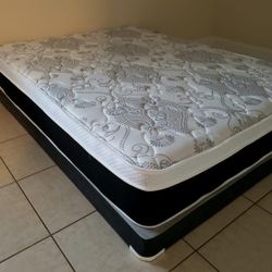 NEW QUEEN PILLOW-TOP MATTRESS AND BOX SPRING - 2PC