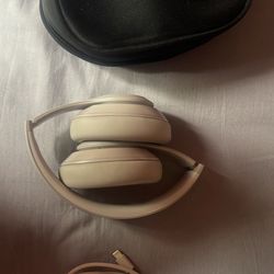 Beats Studio pro 