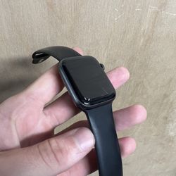 Apple Watch Series 5 44 MM GPS Unlocked