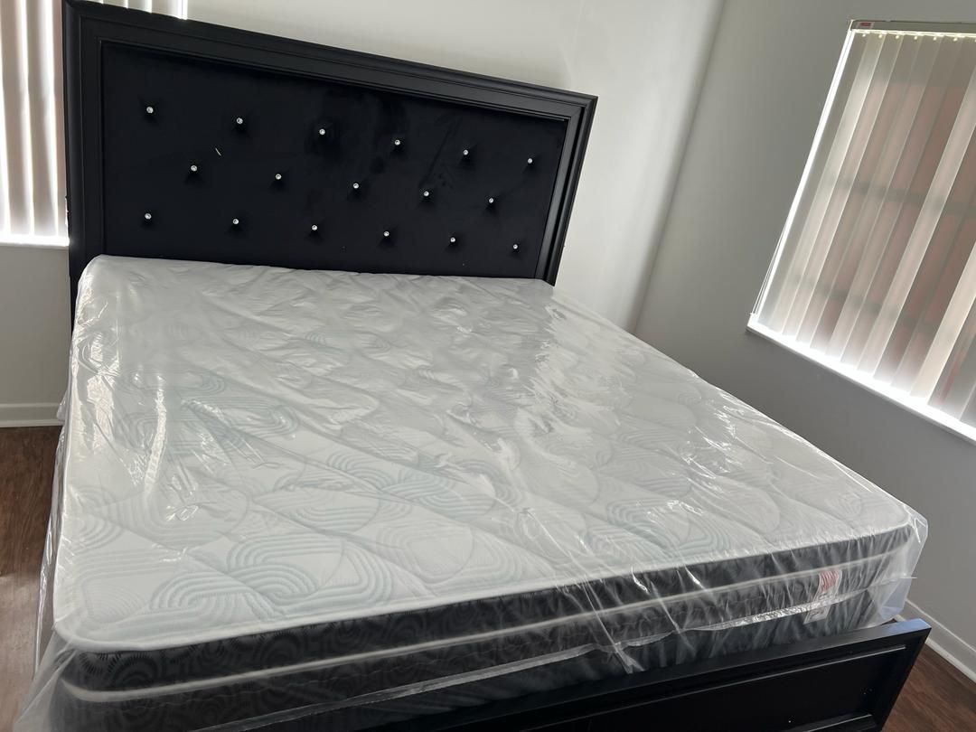NEW MATTRESS KING SIZE PILLOW TOP WITH BOX SPRING
