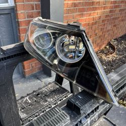 Kia Sorento Headlight