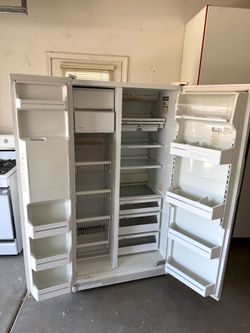 Refrigerator white